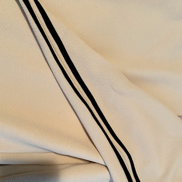 Crybaby Layla pants - Picture 2 of 3